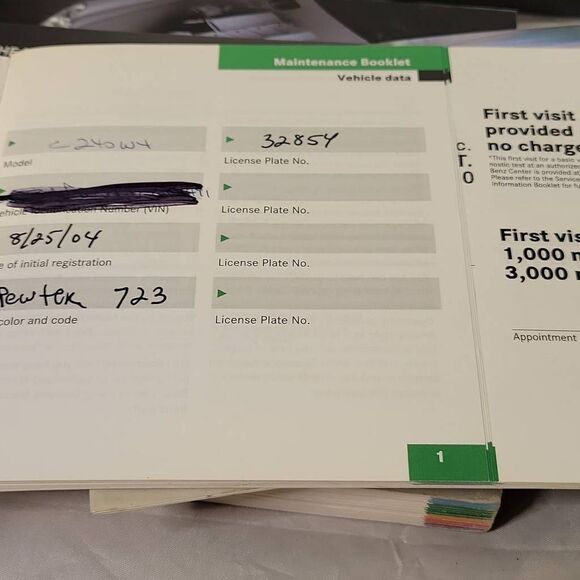 Mercedes-Benz 2005 C-Class Sedan Operator Manual C 230 C 240 C320 car Owner Book - Picture 8 of 16